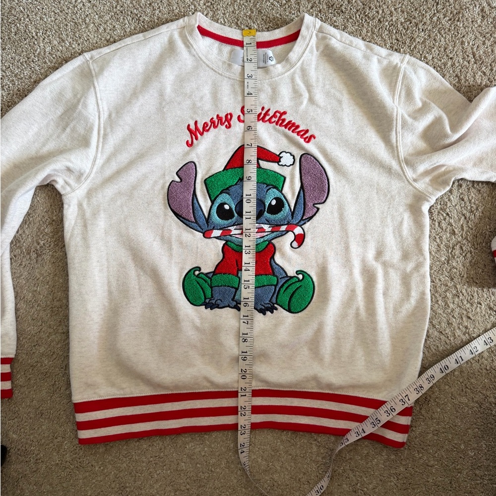 Disney Stitch ‘Merry Stitchmas’ Christmas Crewneck Sweater size Medium EUC - Picture 6 of 6